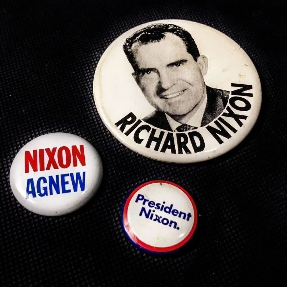 3 Vintage Richard Nixon Presidential Election Campaign Pinback Buttons